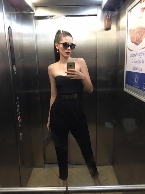 Denisse disfruta de subir fotos en redes sociales.