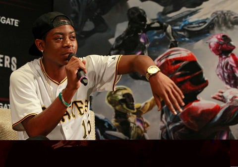 En tanto su compañero RJ Cyler coincidió en que la cinta lleva varios mensajes implícitos y el mismo espectador será quien deba descubrirlos.