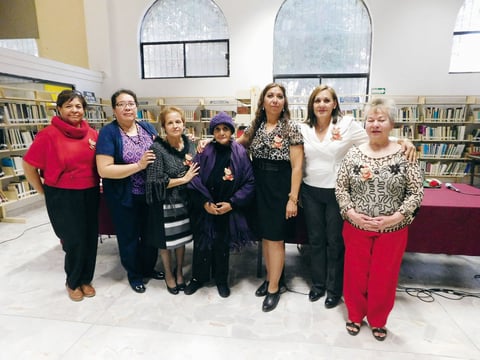 16032017 Adela Esparza, Marylola Vázquez, Irma Leyva, Leticia Carrillo, Blanca
Domínguez, Patricia Taboada y Antonia Priego.