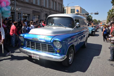 El desfile que inició a las 10:30 de la mañana.