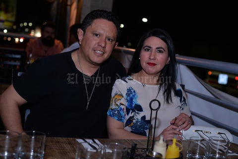 21032017 Erick y Alma.