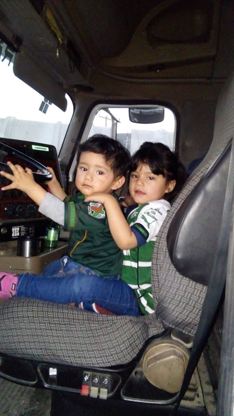 23032017 Ernesto Darío y Dária Cecilia.