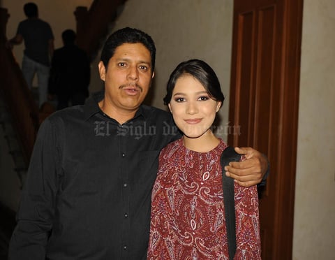 25032017 Lorena Torres y Leonel García.