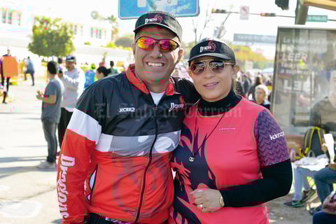 26032017 CONTENTOS.  José Luis y Karla.