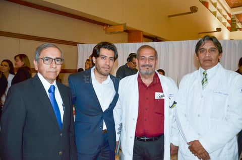 Presentes en la inauguración