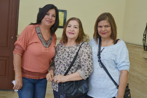 01042017 Diógenes, Rosario y Penélope.