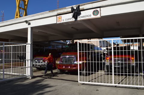 Así luce la fachada de la Estación Centro del Cuerpo de Bomberos de Torreón.