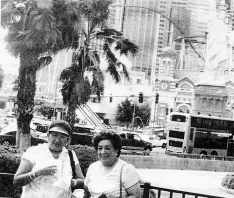 02042017 Hermanas Sifuentes en Las Vegas, Nevada, hace algunas décadas.