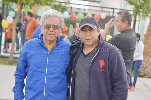 03042017 PARTICIPAN EN CARRERA.  Antonio y Antonio.