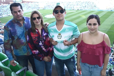 02042017 Víctor Lira, Francisco Lira, Rocío Lira y Denisse Lira.