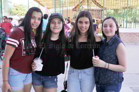 04042017 Andrea, Sofía, Sofía y Nazle.