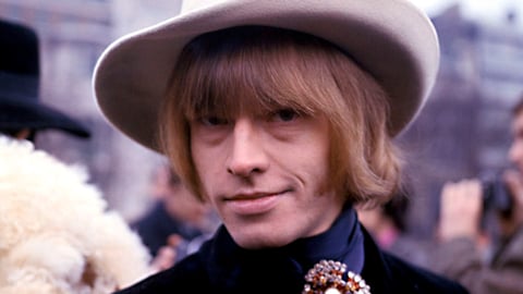 Brian Jones murió a los 27 años el 3 de julio de 1969 ahogado en una piscina.