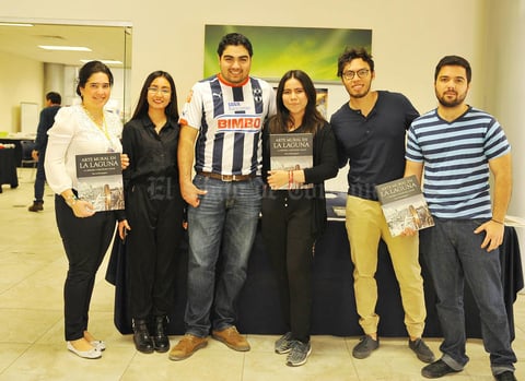 06042017 FERIA DEL LIBRO ITESM.  Idoia, Aelyn, Carlos, Fernanda, Eduardo y Andrés.