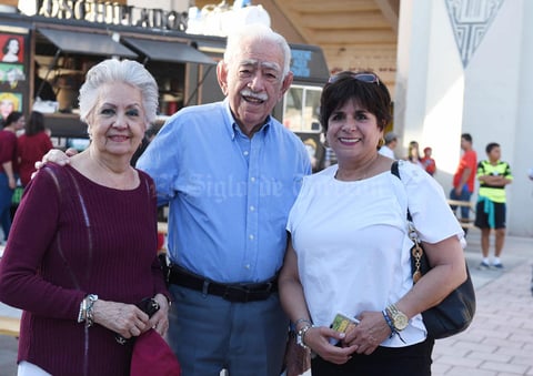 07042017 Soledad, Ricardo y Elsa.