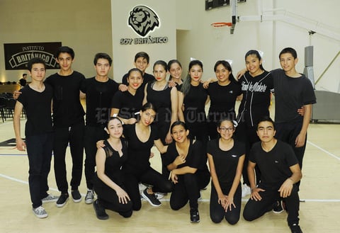07042017 Grupo de Troublemakers.