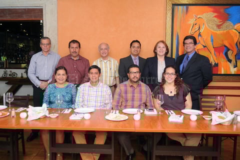 10042017 REUNIóN MENSUAL.  Integrantes de la Sociedad de Gastroenterología del Estado de Coahuila tuvieron como invitada especial a la Dra. Aracely Palafox en su sesión, donde pasaron un rato de lo más ameno.