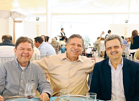 13042017 CONTENTOS.  Alberto, Padre Armando y Alfredo.