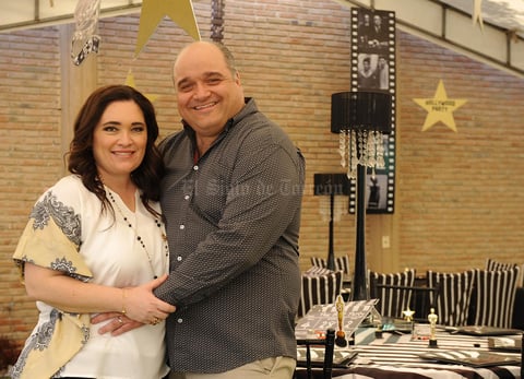 Con su esposo, Guillermo Ude