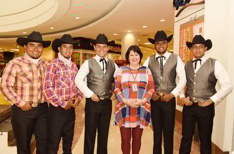 16042017 Erasmo, Sabdiel, Luis, Gaby, José y Juan de Dios.