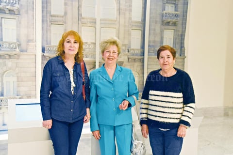 20042017 EN EXPO.  Leticia, Aurorita y María Rosa.
