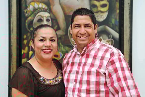 22042017 EN PAREJA.  Rosy y Gustavo.