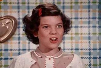 Oriunda de Burbank, California, Moran empezó a actuar en televisión y cine antes de cumplir los 10 años.