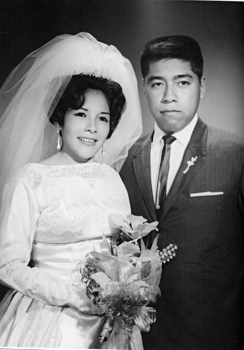 23042017 Felipa Hernández Campos y Federico Cervantes Nájera el 22 de abril de 1967. Celebran en la actualidad sus Bodas de Oro.