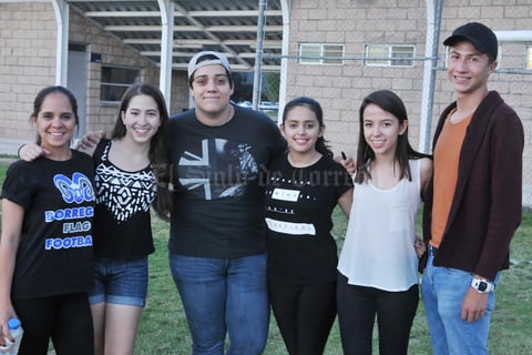 24042017 Marcela, Natalia, Mauricio, Sandra, Carmen y Pato.