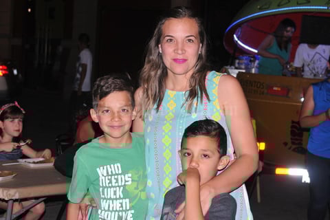 27042017 Santiago, Ana y Lucas.