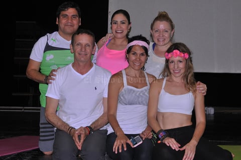 Ramón, Angélica, Vero, Alberto, Pía y Martha