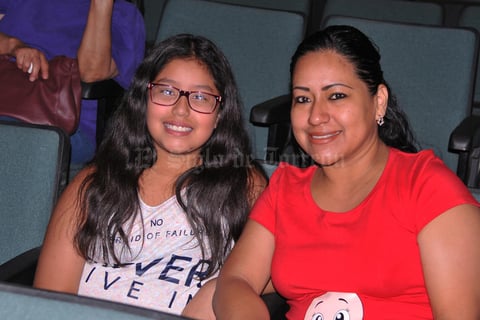 29042017 Valeria y Sandra.