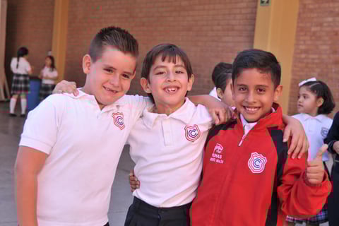 01052017 Jorge, Camila y Mateo.