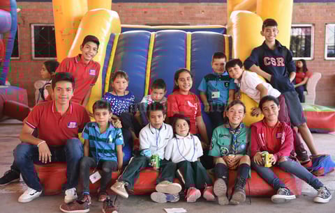 01052017 LA PASAN GENIAL.  Día del Niño en el Colegio San Roberto.