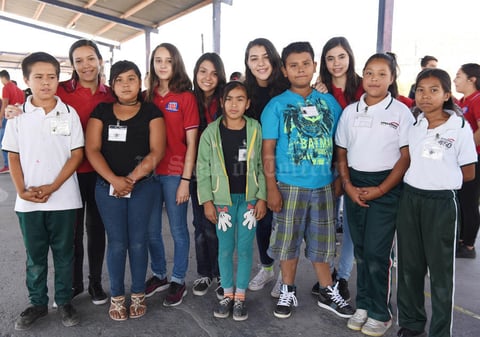 02052017 Jessica, Dilan, Daneb, Cecy, Hannia, Evelyn, Vianca, Eliud, Valentina, Ailen y Miriam.