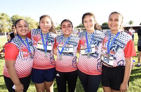 03052017 Alejandra, María Luisa, Andrea, Renata y Leslie.