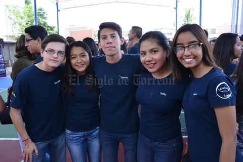 09052017 Giorgio, Itzel, Néstor, Sofía y Brenda.