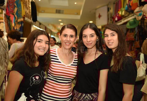 12052017 Frida, Lilian, Maripily y Daniela.