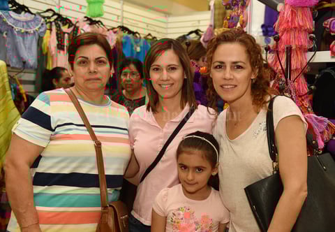 12052017 Imelda, Karen, Ana Karla y Karla.