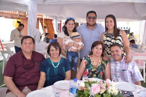 Silvia, Franco, Héctor, Susana, Héctor, María Claudia, Ana y Sergio