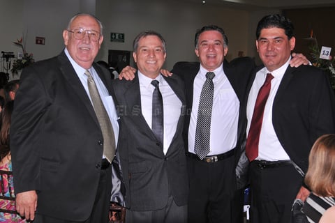 Luis, Guillermo, Gabriel y Luis