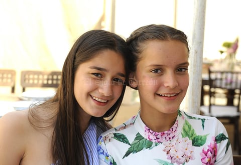 Luciana y Sofía