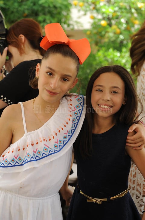 Luisa y Victoria