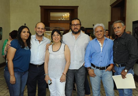 Maribel Rivas, Sergio Pérez, Aída Chamut, Oswaldo Luévanos, Fredy Peniche y Libra Pérez