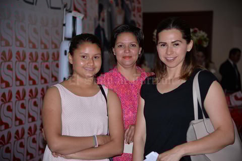 14052017 Gabriela, Blanca y Julia.
