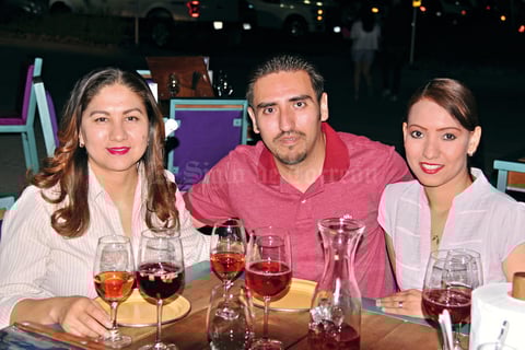 14052017 Alejandra, Carlos y Norma.