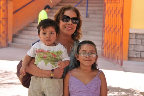 14052017 Damián, Patricia y Sophia.