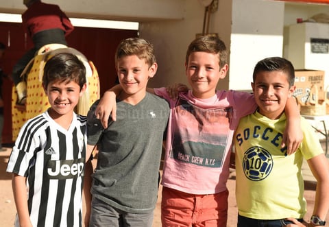 19052017 José Pablo, Santiago, Francisco y José Andrés.