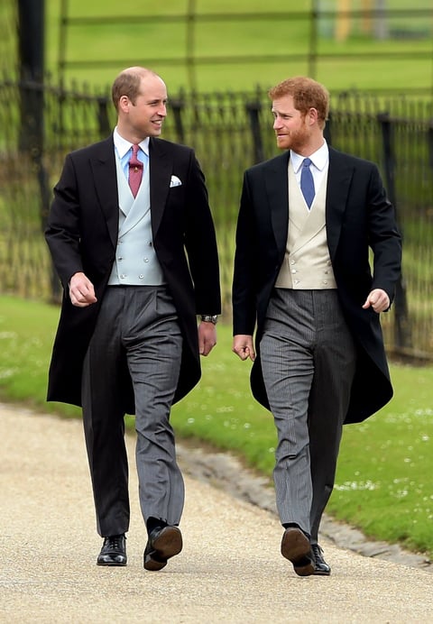 Entre los asistentes a la ceremonia religiosa se encuentran los Duques de Cambridge, Guillermo y Catalina, al igual que el príncipe Enrique.