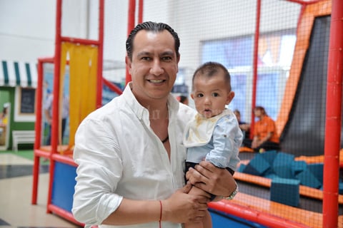 20052017 Ismael, Layla y Michelle.