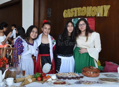 21052017 Grecia, Paulina, Sofía y Anneliz.